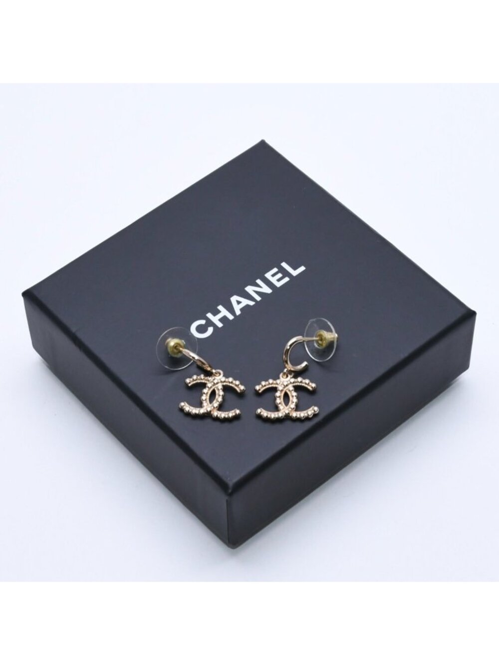 Chanel CC Logo Swing Earrings 22